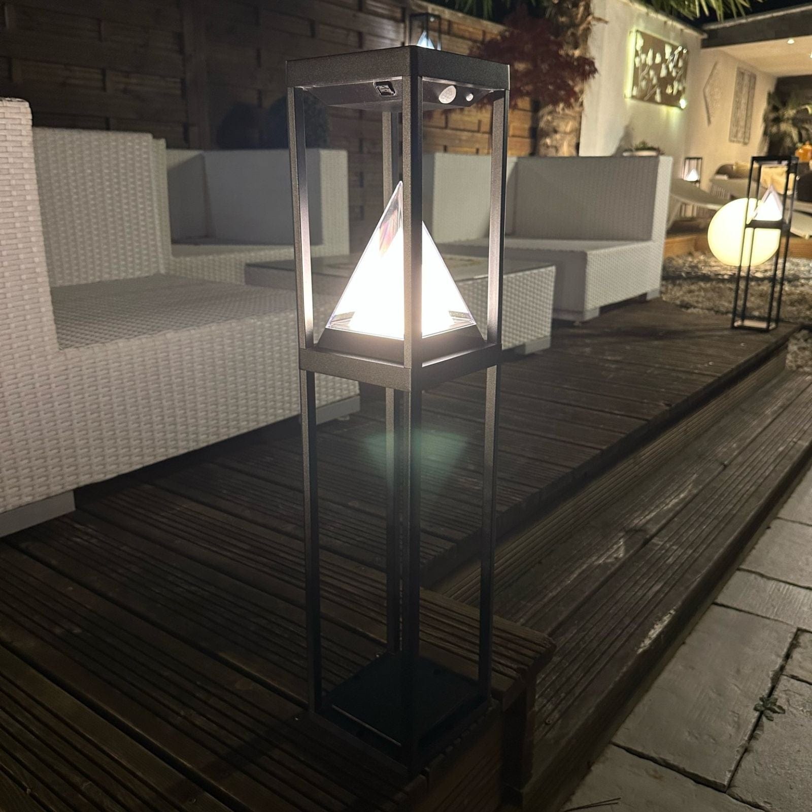 KEOPS Solar-LED-Tischleuchte – Bewegungsmelder – 3 Beleuchtungsmodi von 75 bis 600 Lumen – Lumihome