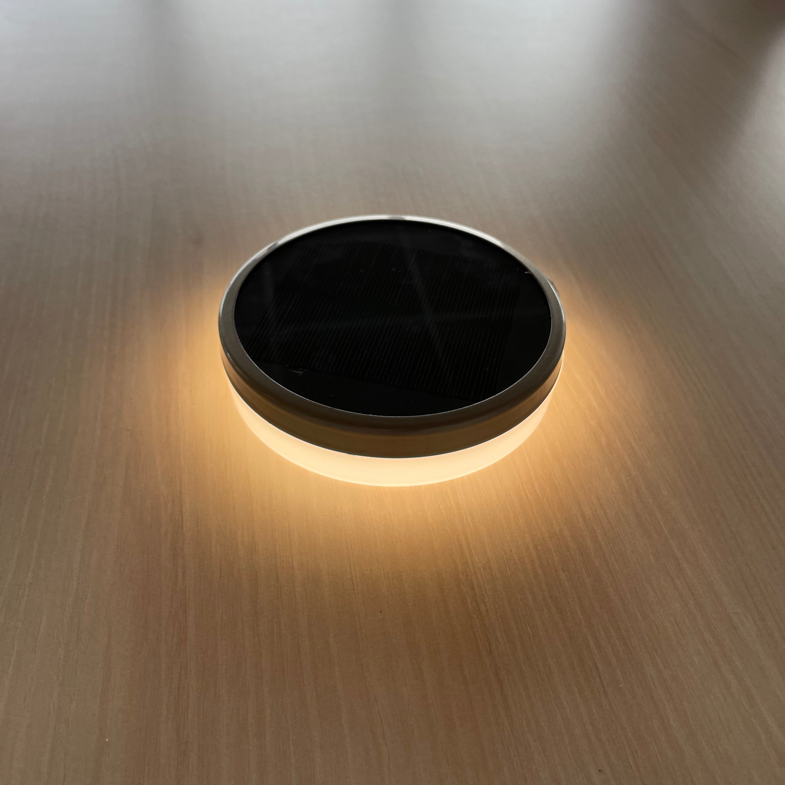 Led-Solar-Tischlampe NOMADE